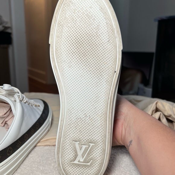 LOUIS VUITTON
Monogram Womens Stellar Open Back Sneakers 36 White - Picture 5 of 5